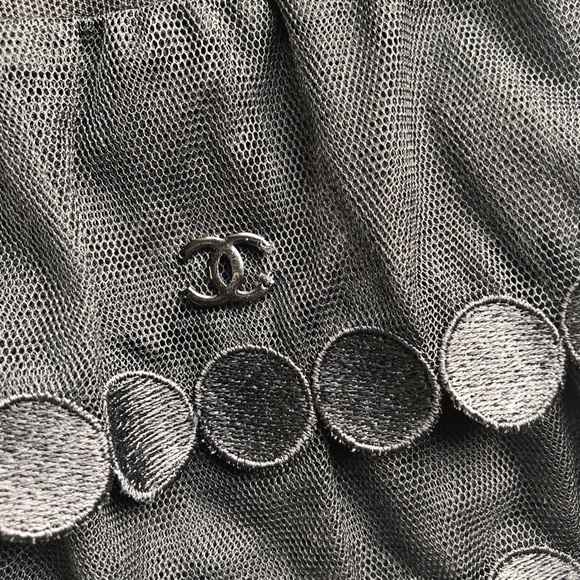 🔶FREE SHIP🔶CHANEL Pearl Button Top - Picture 10 of 15